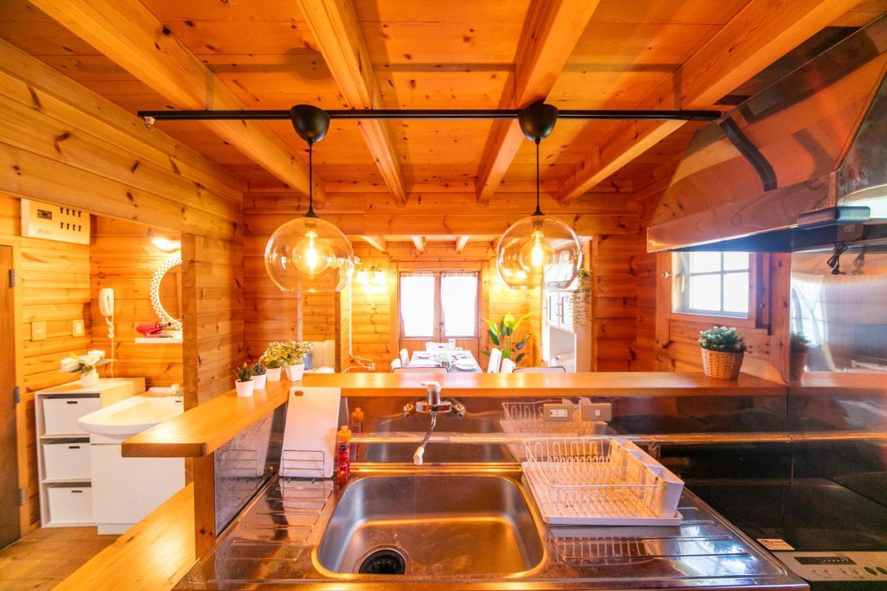 Awaji Seaside Log House In Goshiki 1 Villa Sumoto ภายนอก รูปภาพ