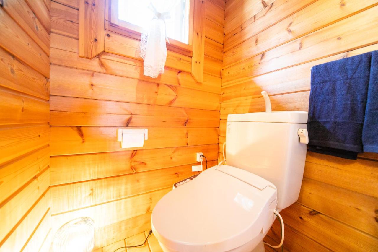 Awaji Seaside Log House In Goshiki 1 Villa Sumoto ภายนอก รูปภาพ