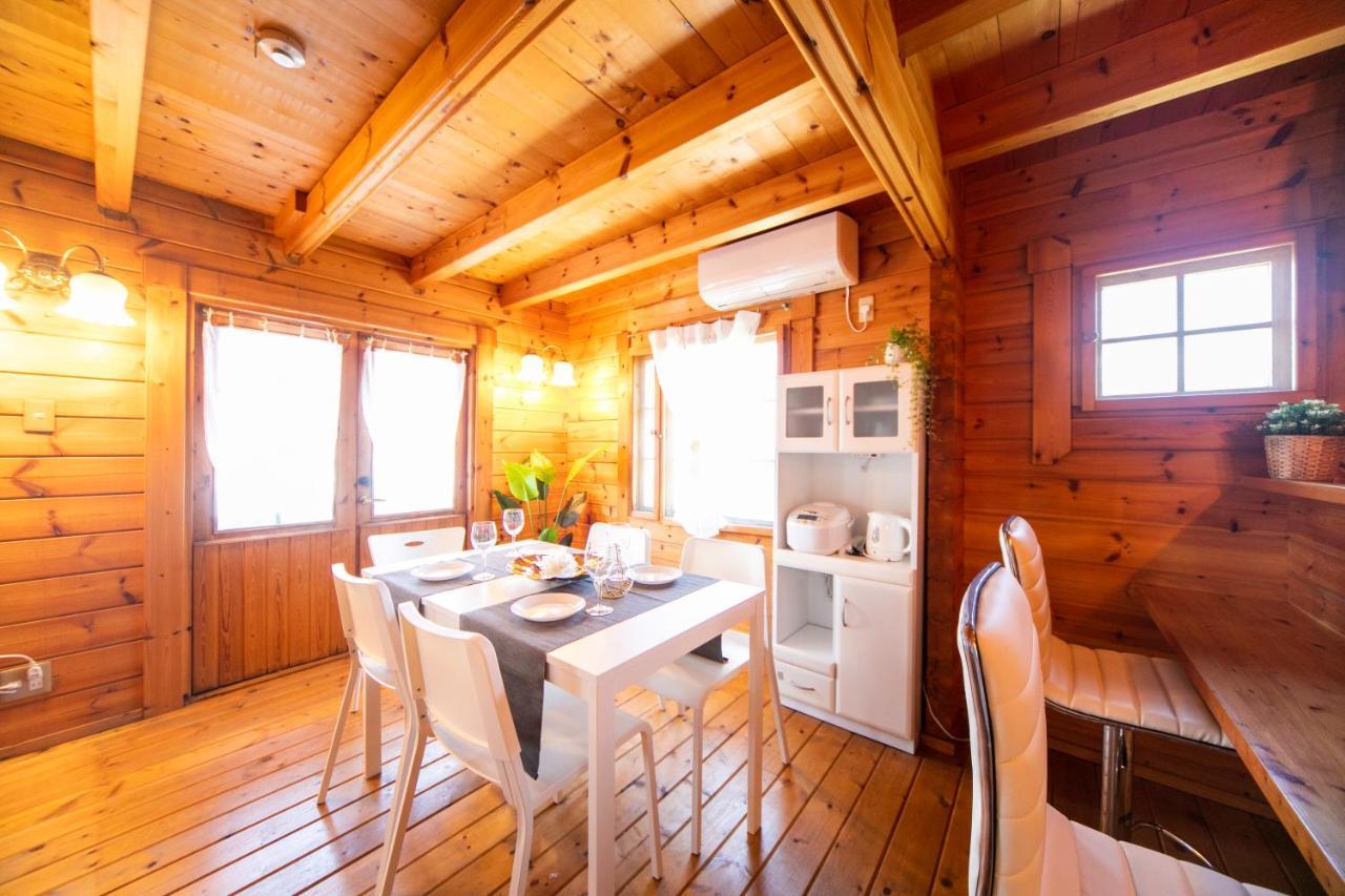 Awaji Seaside Log House In Goshiki 1 Villa Sumoto ภายนอก รูปภาพ