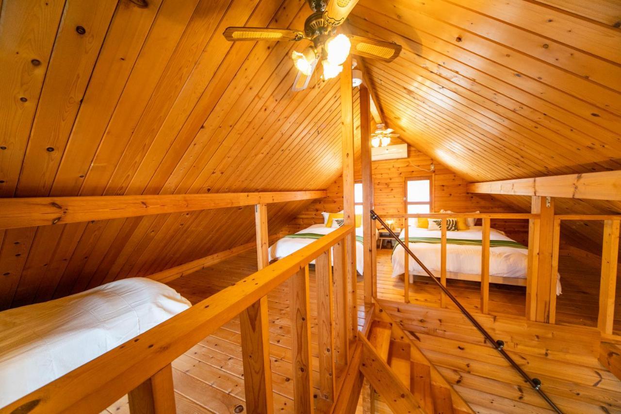 Awaji Seaside Log House In Goshiki 1 Villa Sumoto ภายนอก รูปภาพ